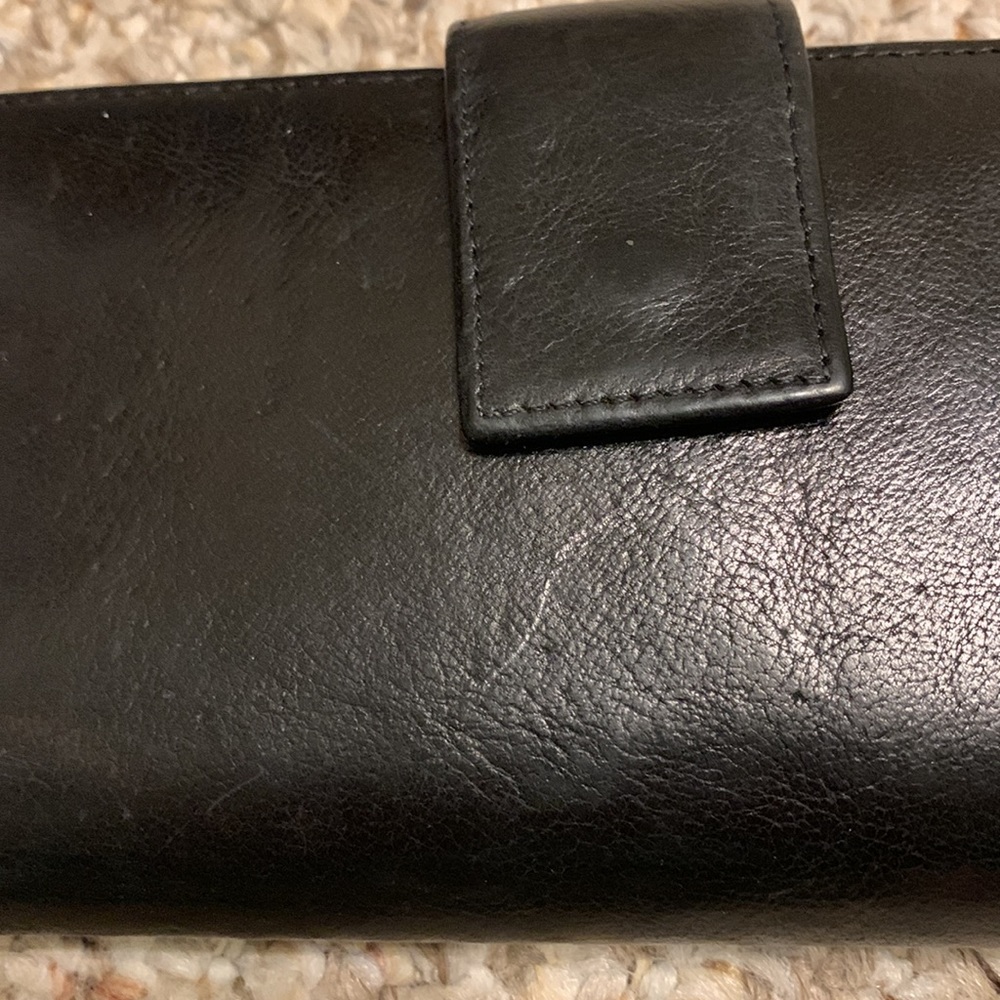 Wilson Leather Black Leather Wallet - Picture 8 of 8
